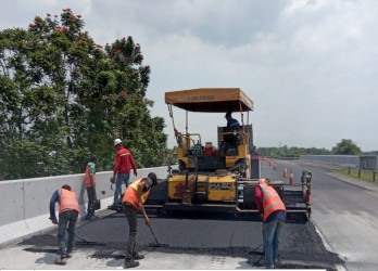 Jalan Tol Jombang-Mojokerto